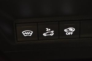 Peugeot e-3008 bild 24