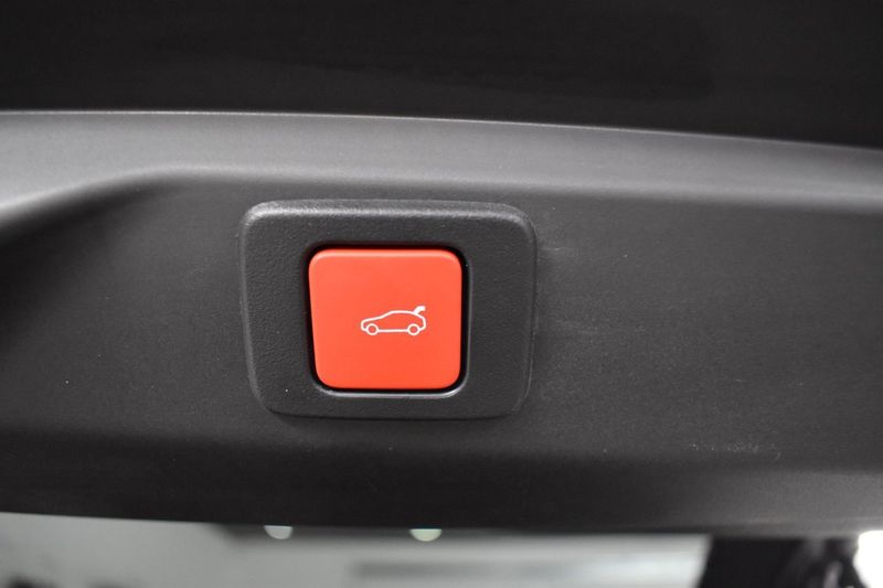 Peugeot e-3008 bild 15