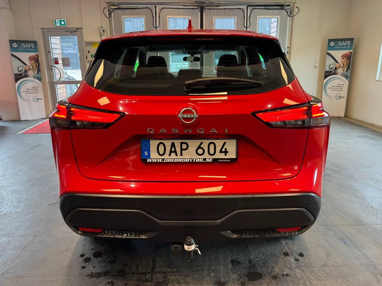 Vehicle image 25