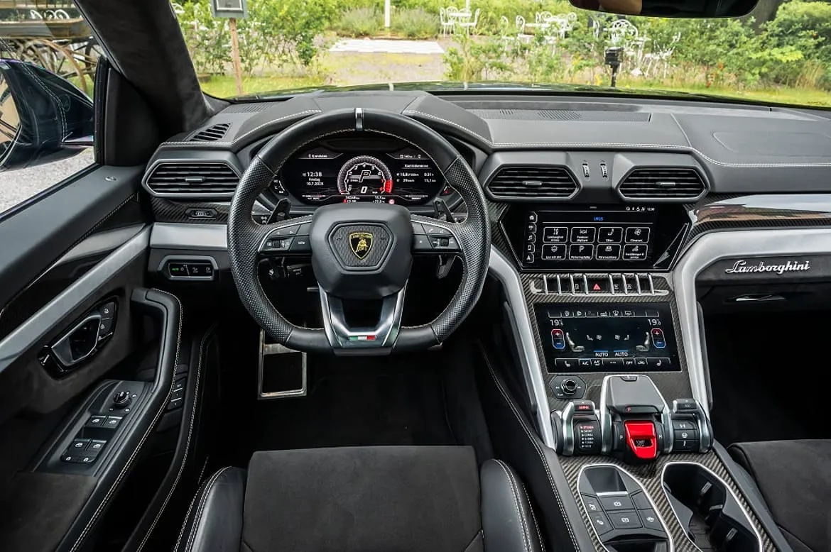 Vehicle image 22