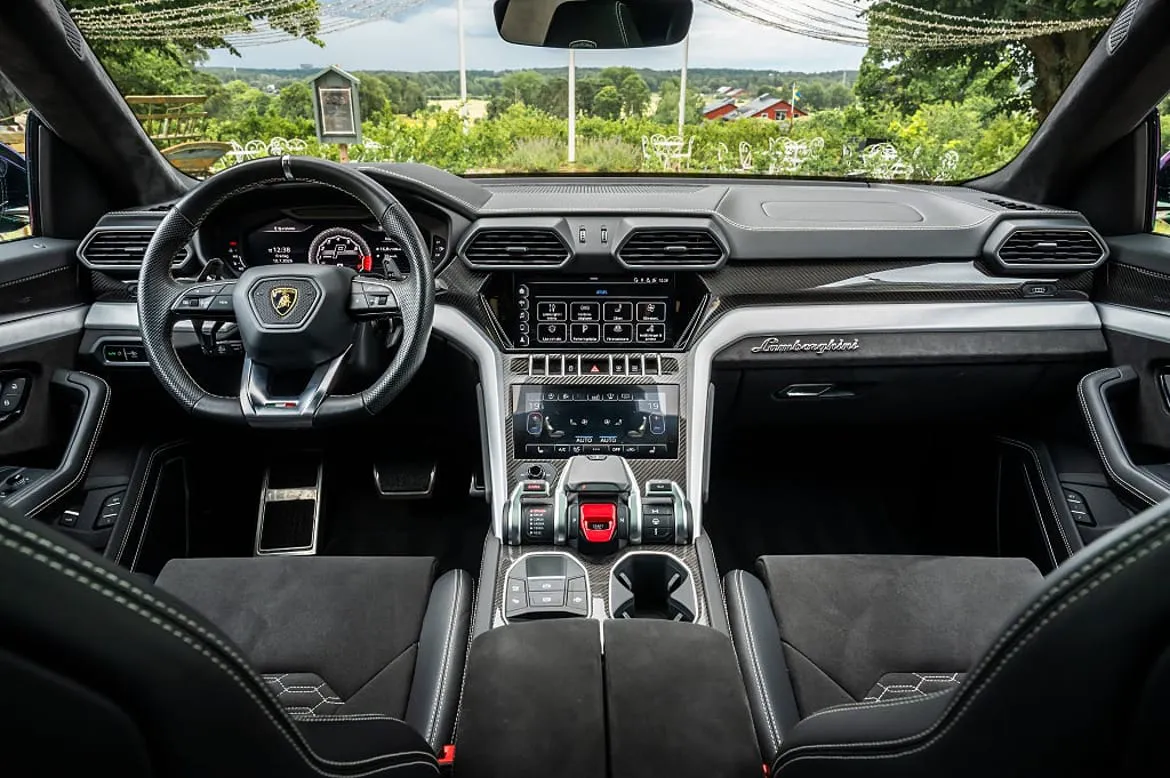 Vehicle image 21