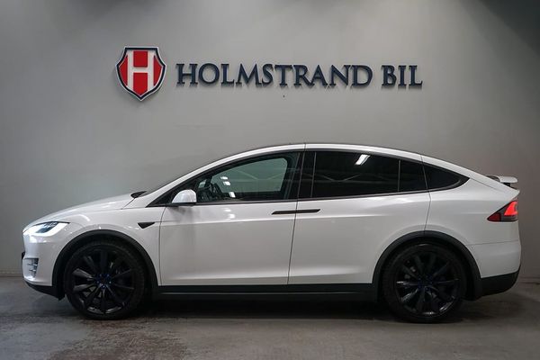 Tesla Model X 100D AWD 423hk 22" Pano Luftfjädring Soft-close - 2017