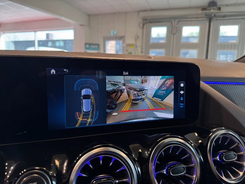 Mercedes GLA250 bild 12