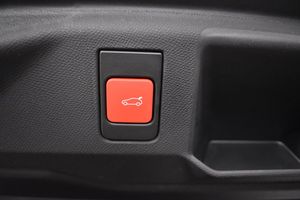 Peugeot e-5008 bild 16