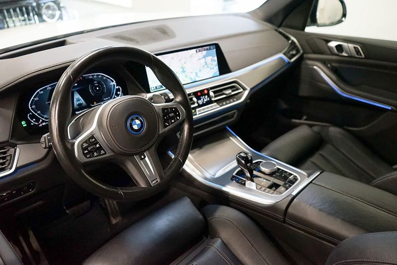 BMW X5 bild 8