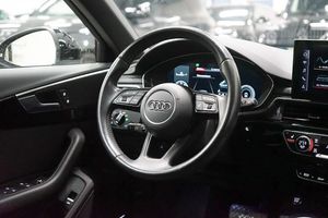 Audi A4 bild 13
