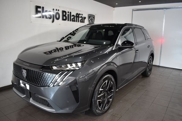 Peugeot 5008 GT HYBRID Automat - 2026