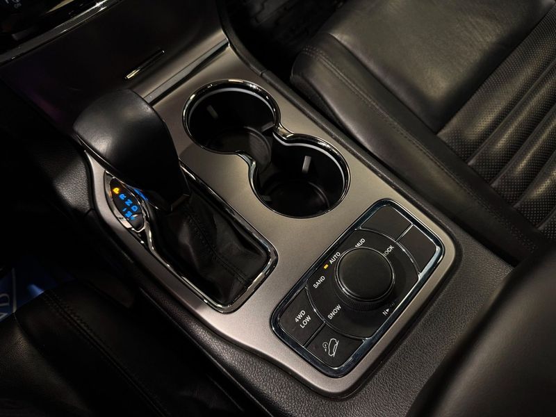 Jeep Grand Cherokee bild 17