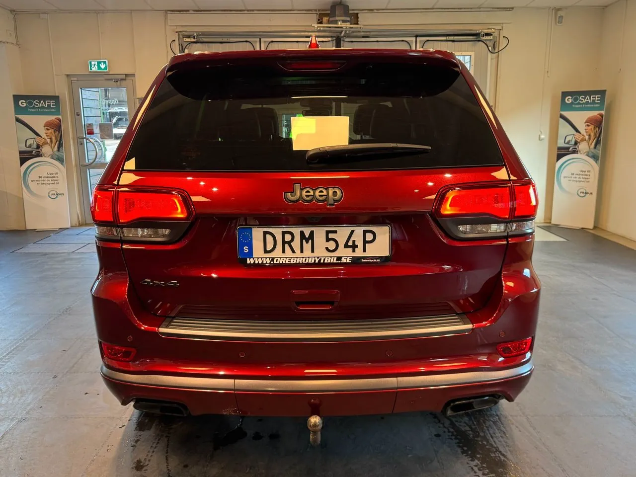 Vehicle image 25