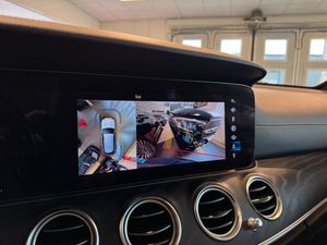 Mercedes E300 bild 13