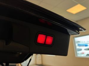 Mercedes E300 bild 18