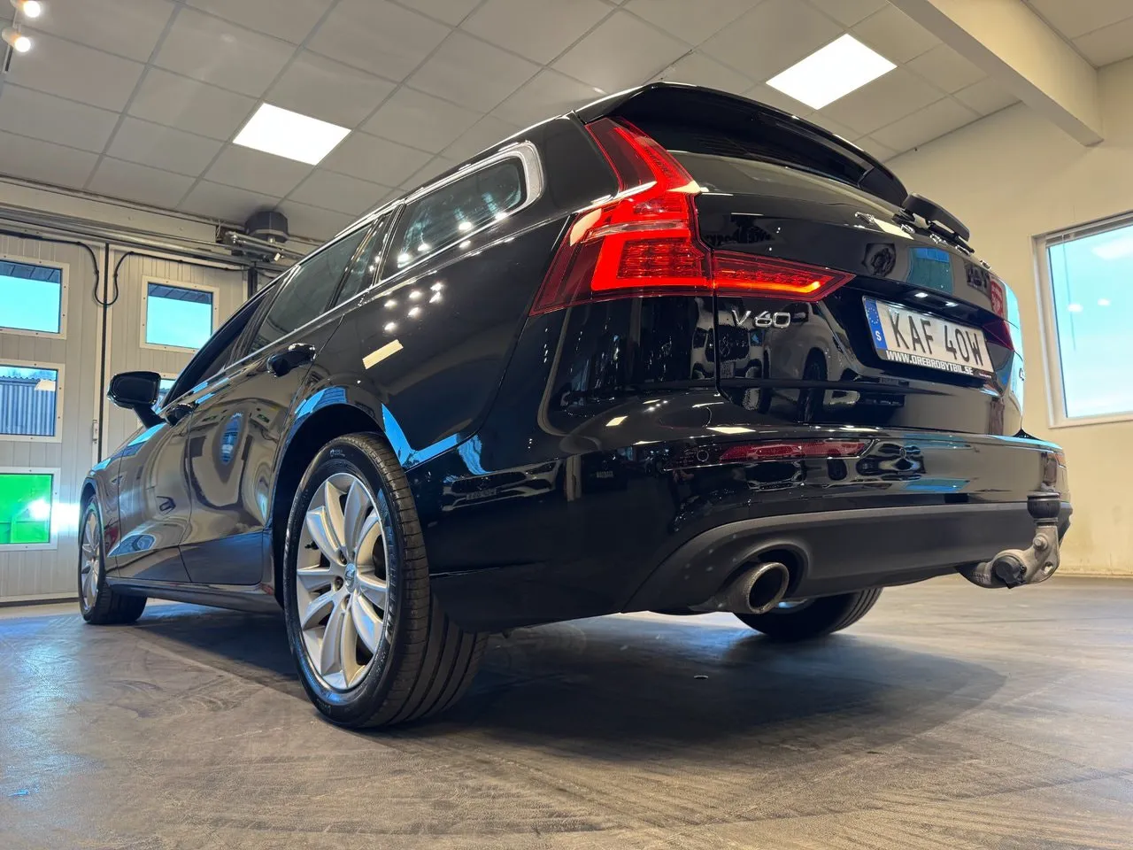Vehicle image 20
