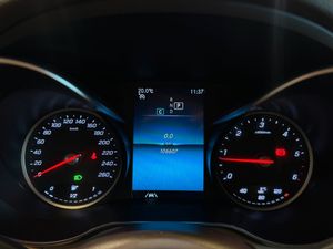 Mercedes GLC200 bild 12