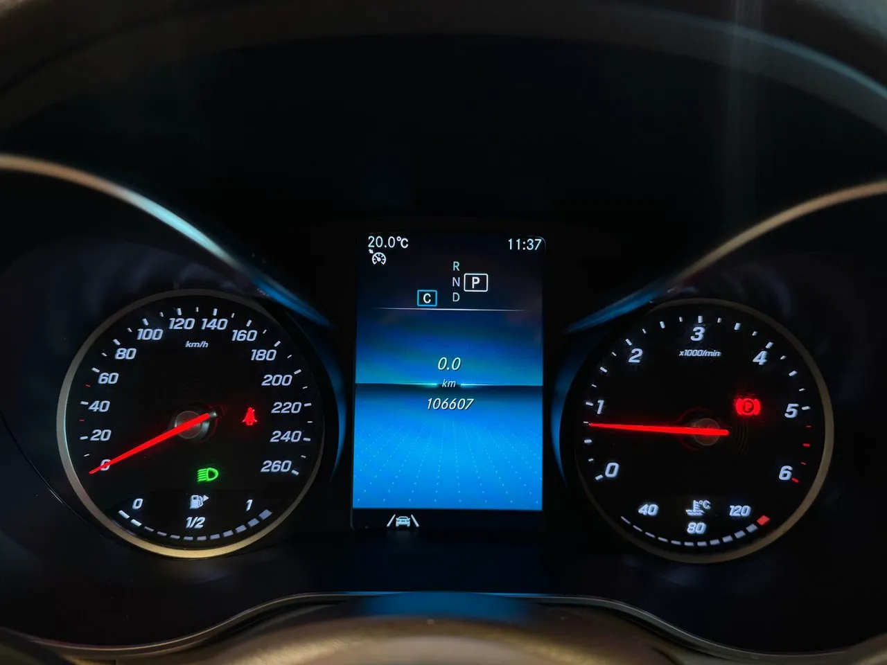 Vehicle image 11