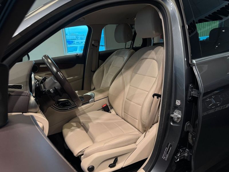 Mercedes GLC200 bild 10