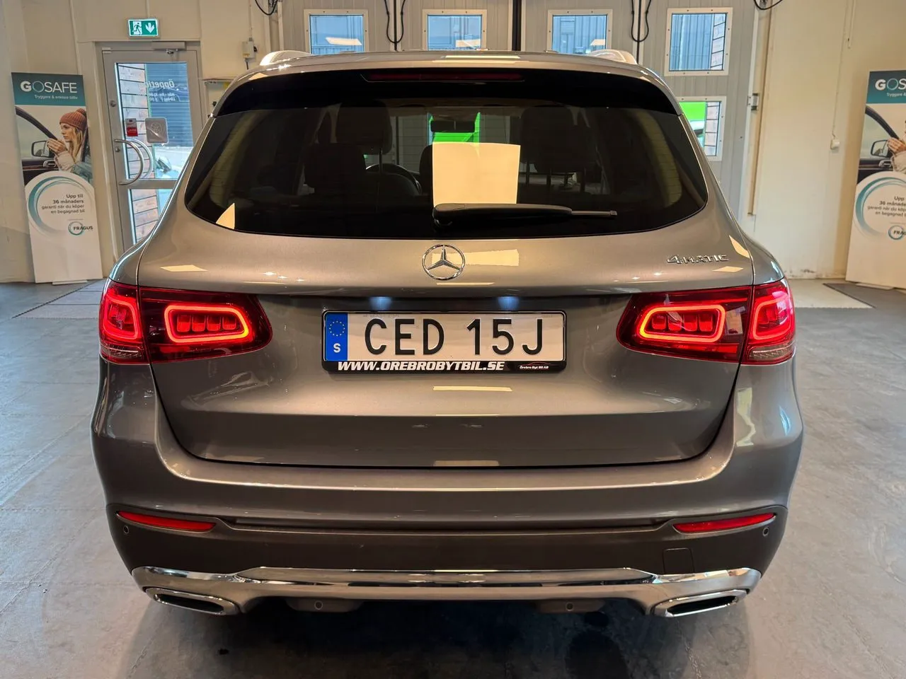 Vehicle image 25