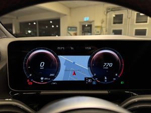 Mercedes GLA200 bild 11