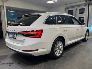 Skoda Superb bild 4