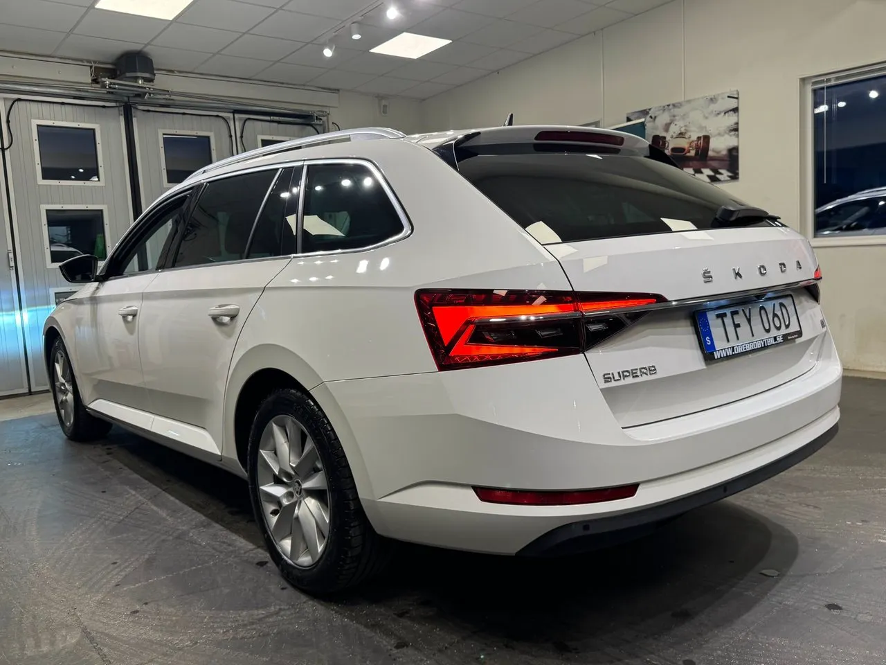 Vehicle image 2