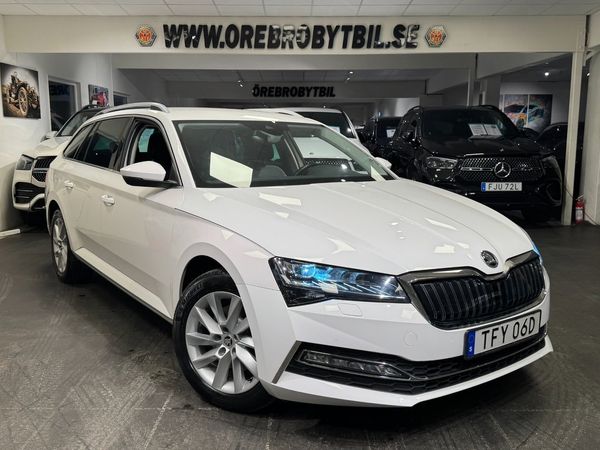 Skoda Superb iV Combi 1.4 TSI iV Business Style Drag Värmare Gps 218 - 2021