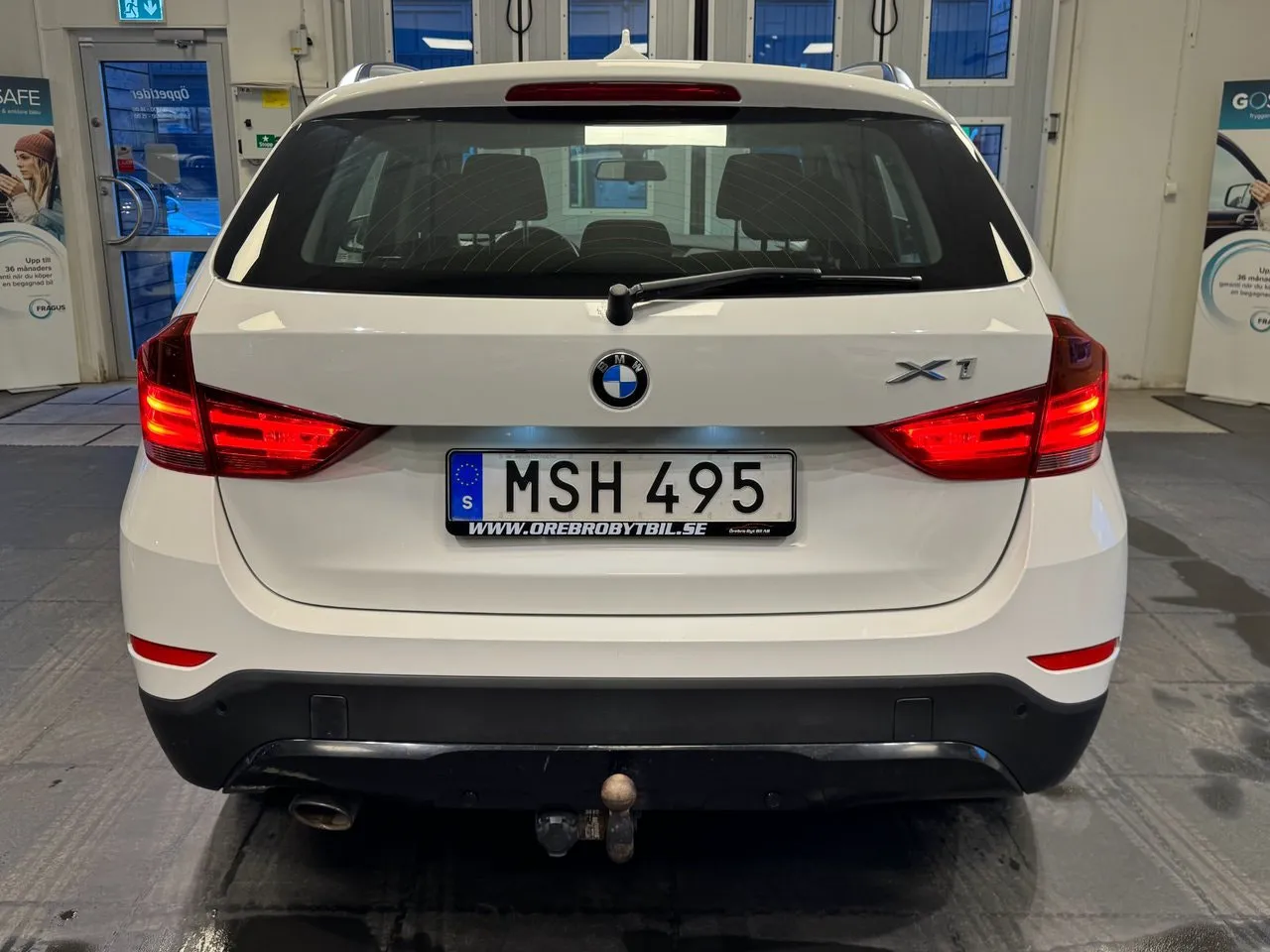 Vehicle image 18