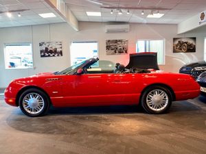 Ford Thunderbird bild 17