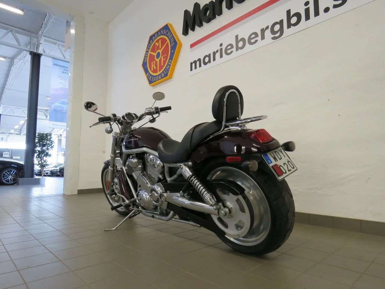 Vehicle image 2