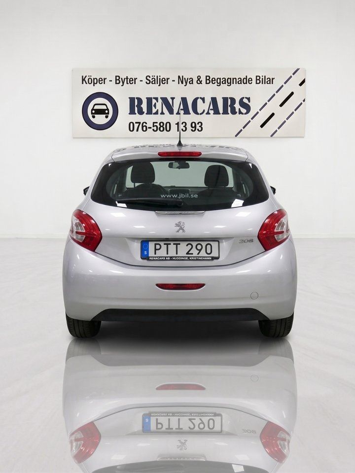 Peugeot 208 bild 2
