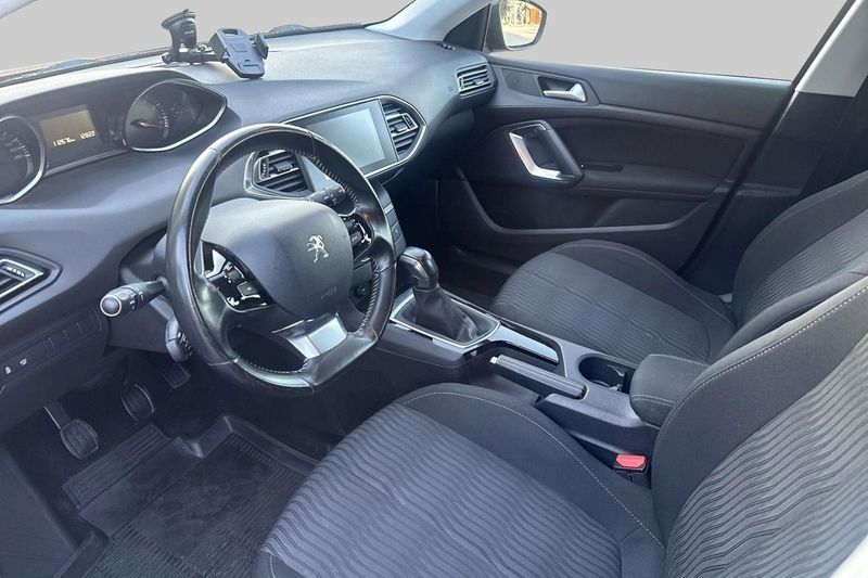 Peugeot 308 SW bild 3