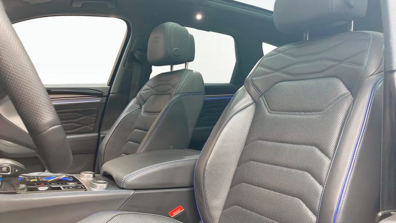 Volkswagen Touareg bild 8