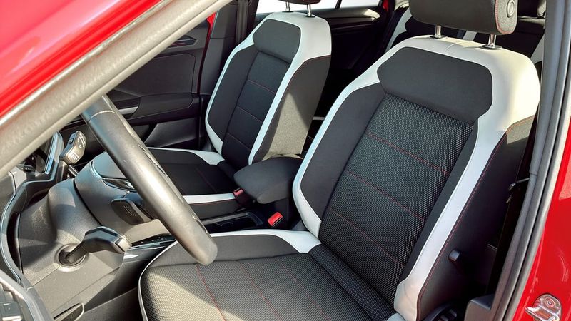 Volkswagen T-Roc bild 8