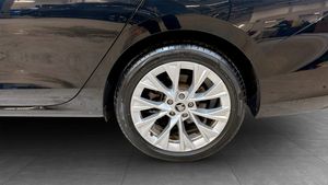 Skoda Superb bild 6