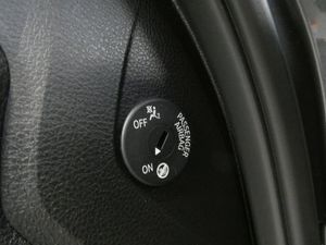 BMW 330 bild 15