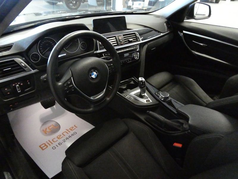BMW 330 bild 13