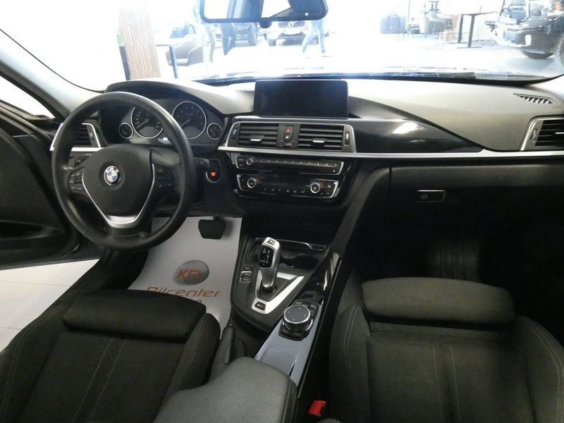 BMW 330 bild 14