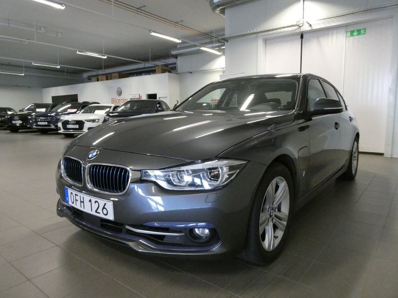BMW 330 bild 11