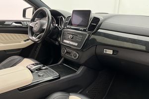 Mercedes GLE450 bild 9