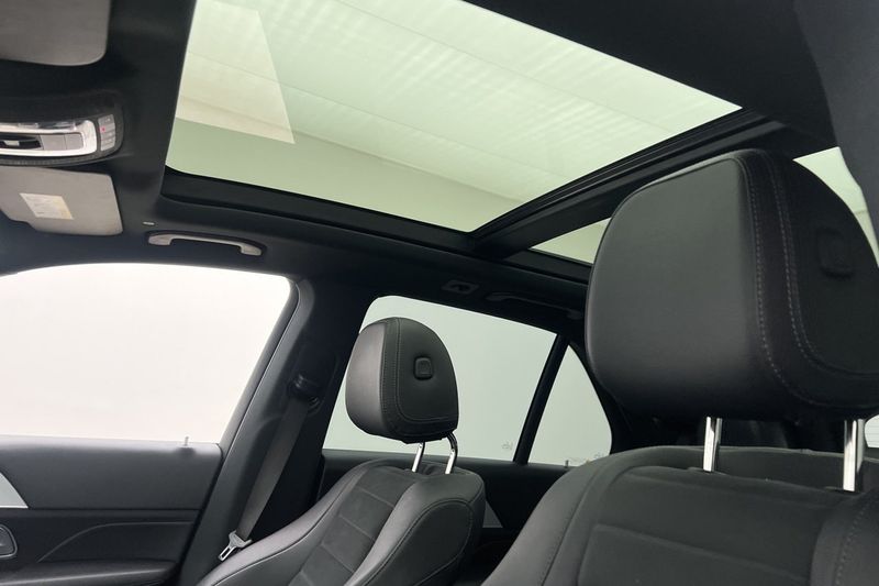 Mercedes GLE400 bild 9