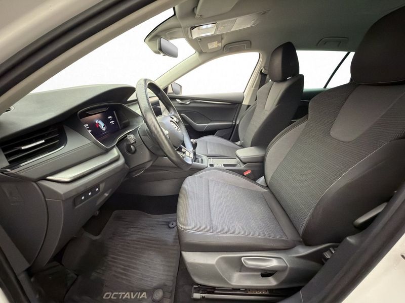 Skoda Octavia bild 10