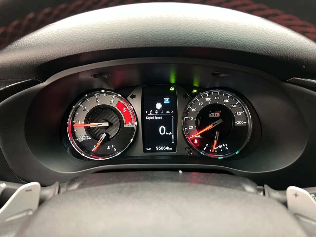 Vehicle image 23