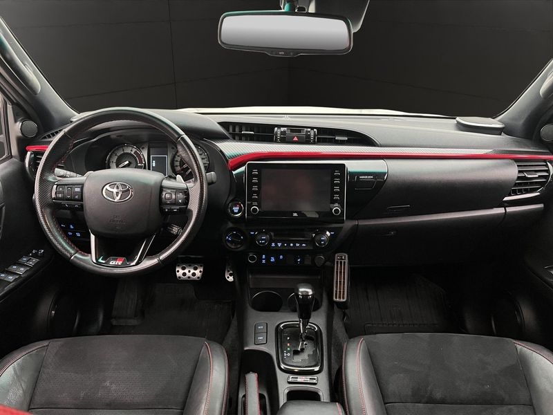 Toyota Hilux bild 17