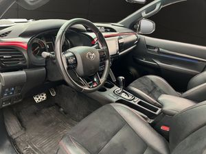Toyota Hilux bild 19