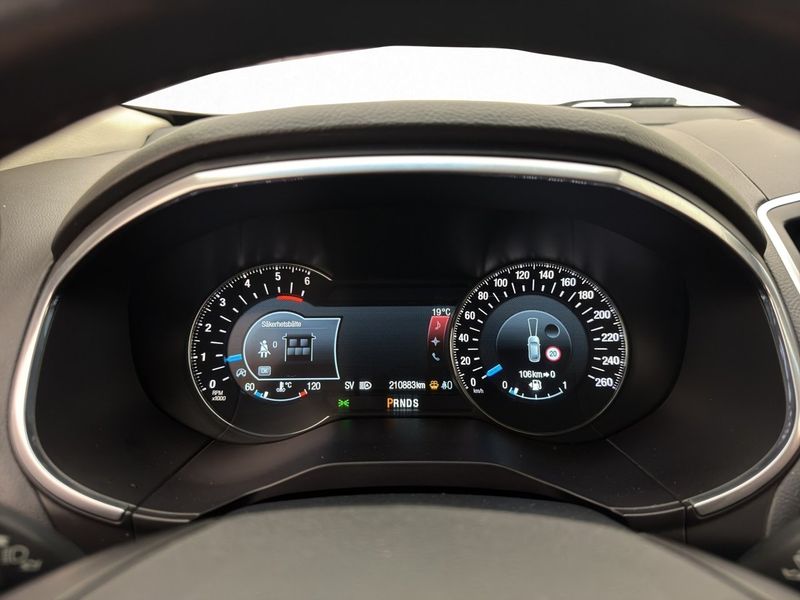 Ford Edge bild 17