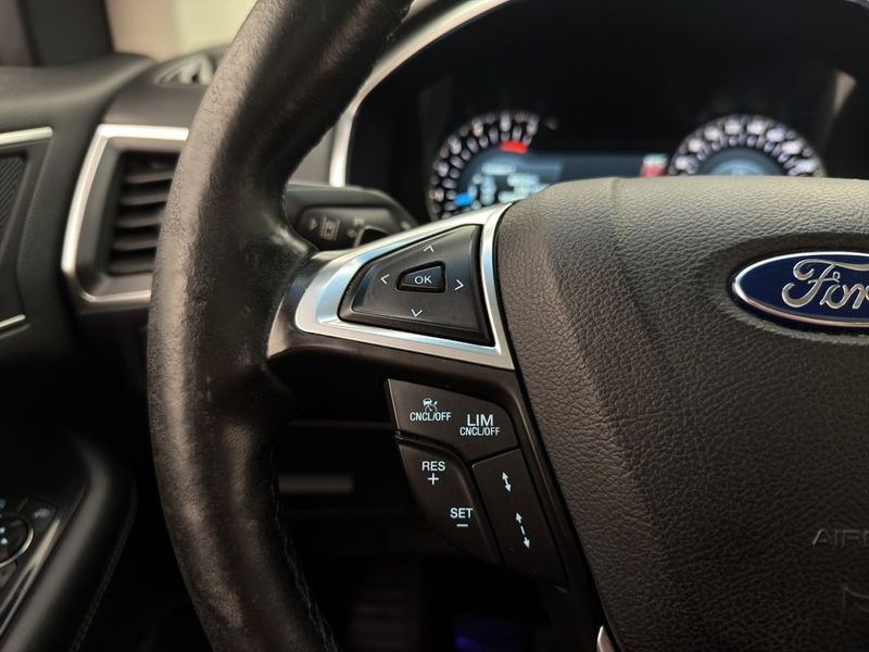 Ford Edge bild 18