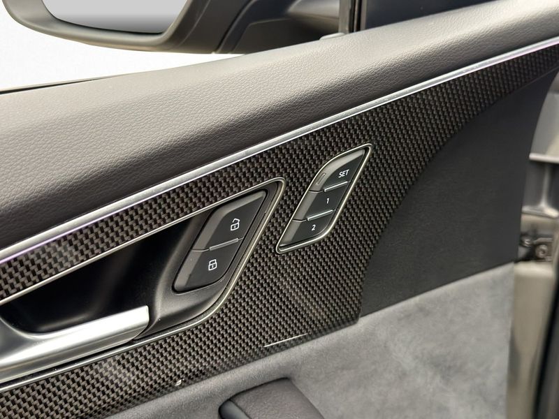 Audi Q8 bild 17