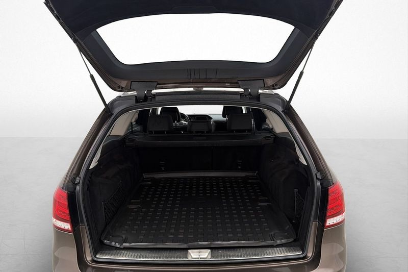 Mercedes E220 bild 27