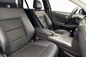 Mercedes E220 bild 8