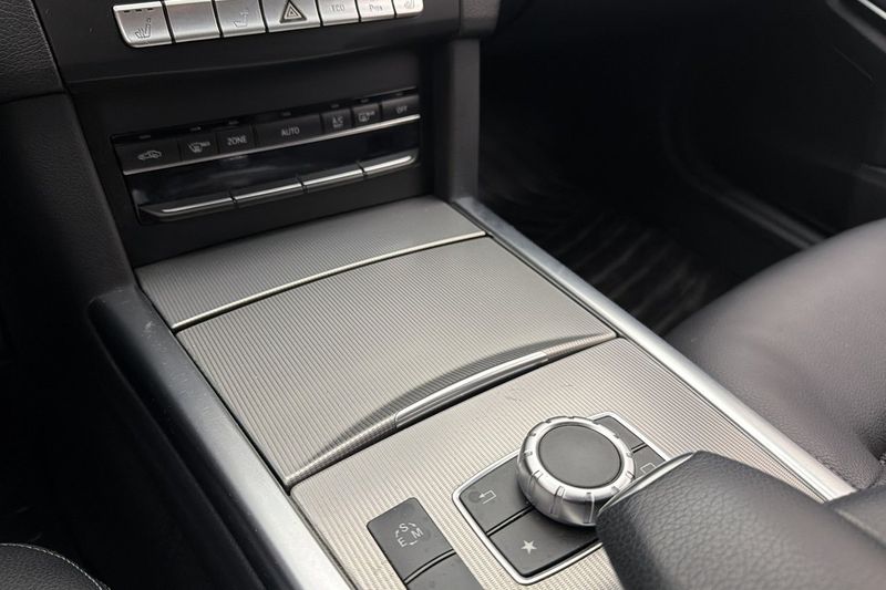Mercedes E220 bild 23