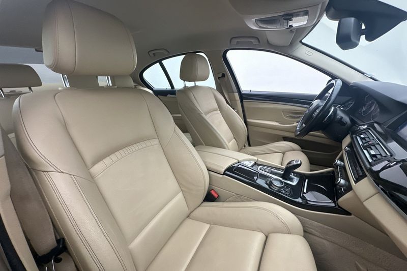 BMW 530 bild 10