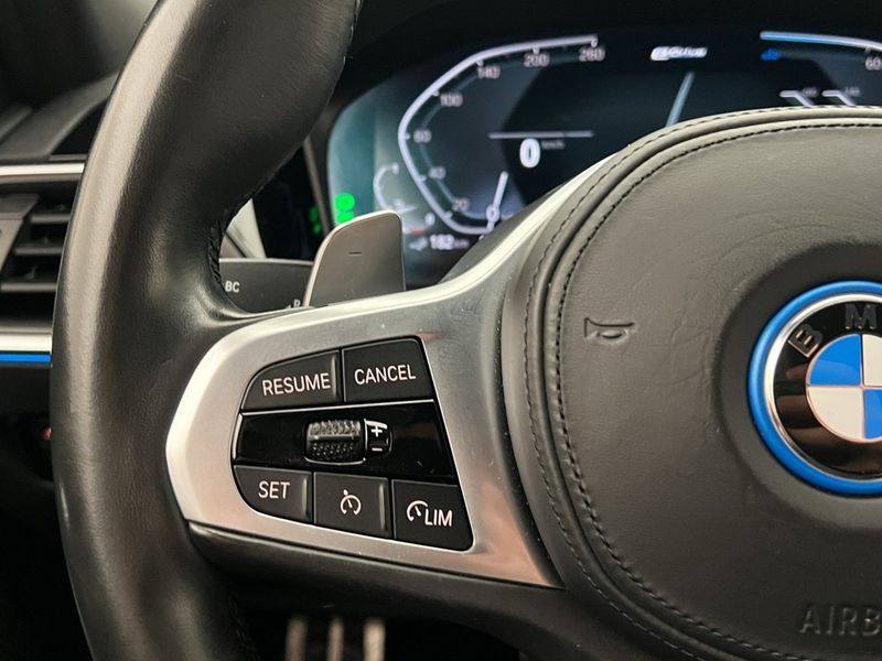 BMW 330 bild 14